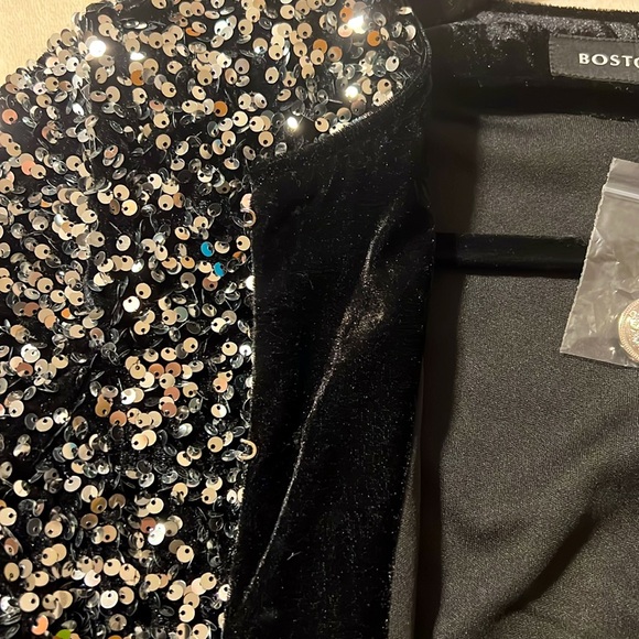 Boston Proper. Silver and Black Sequins Metallic Jacket. Size S. Silver Buttons. - Picture 7 of 7